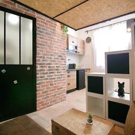 Studio-residence Front De ⎮ Parking Gratuit Apartment Bandol