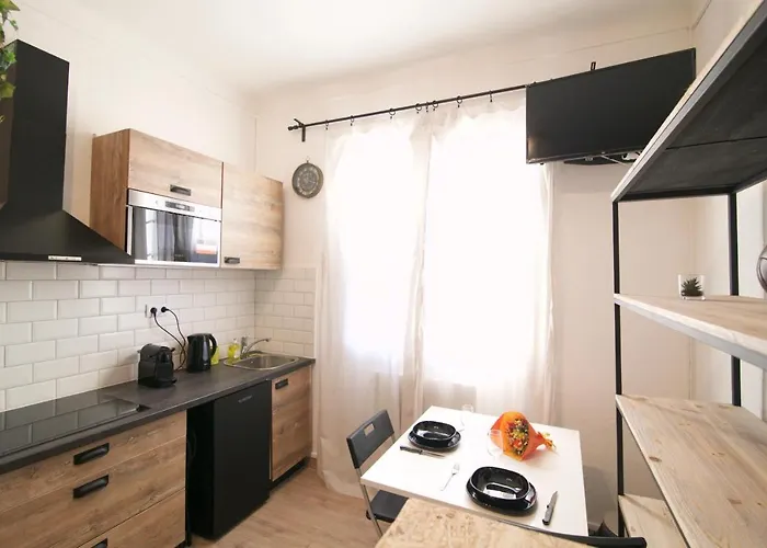 Studio-residence Front De ⎮ Parking Gratuit Apartment *